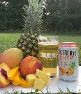 Apple meets the tropical taste of peach, pineapple, and mango in this light hard cider from CiderBoys. Transport your taste buds with this perfect blend of tart and sweet. 
.
#beerhouseky #beerhousekentucky #ciderboys