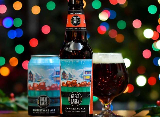 Do not open ‘til Christmas? Whoever coined that phrase obviously hasn’t tasted Great Lakes Christmas Ale’s fresh honey, cinnamon, and ginger flavors. 🍻
.
#beerhouseky #beerhousekentucky #greatlakesbrewing